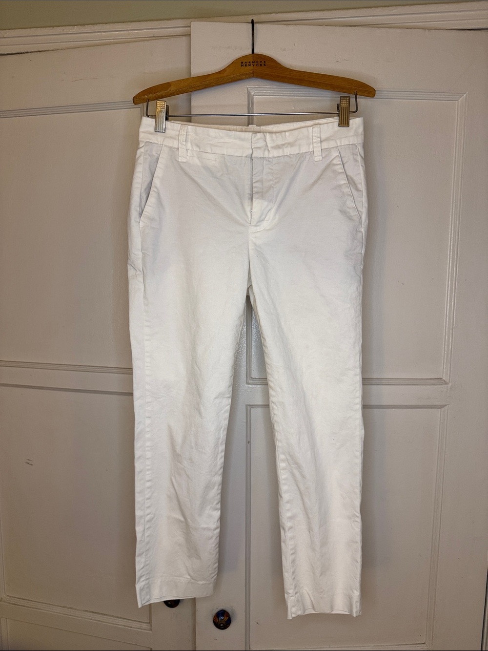 ~Vince White Cotton Chino Pants size 2 ~